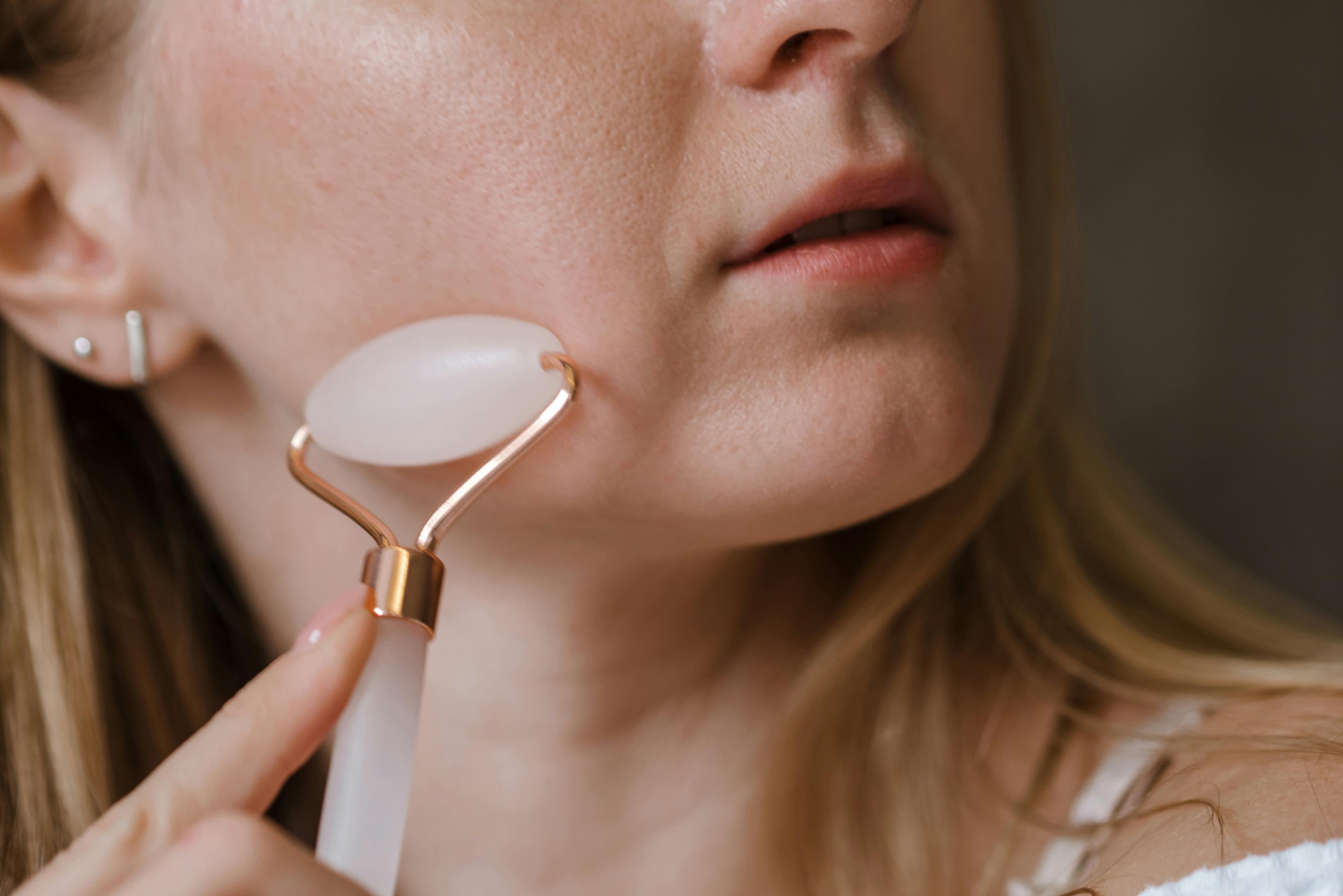 Science of Face Massagers: Do They Reduce Wrinkles & Improve Skin? CELF Beauty Science of Face Massagers: Do They Reduce Wrinkles & Improve Skin? CELF Beauty