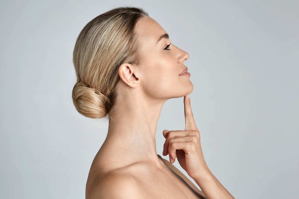 Jawline Contouring Without Surgery: Top Options in the UK